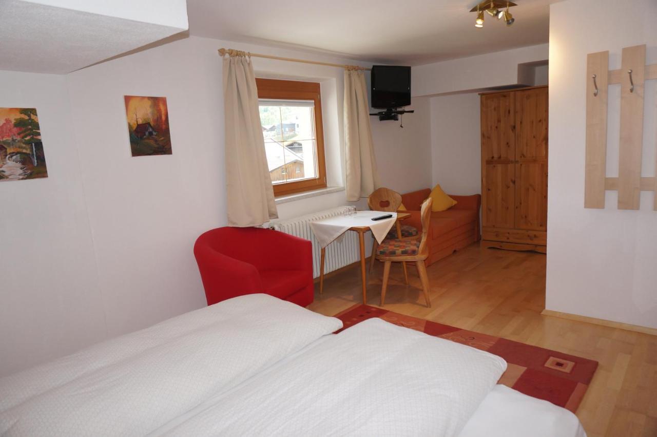 Haus Christine Apartamento Fulpmes Exterior foto